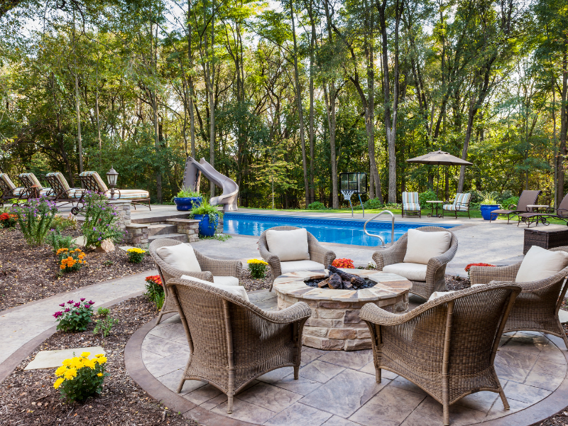 Weatherproof Patio Furniture: Materials Guide for Long-Term Durability