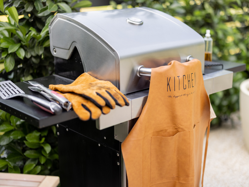 Grills & Smokers